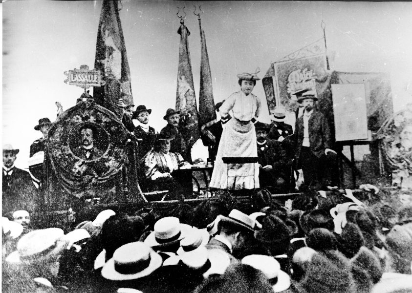 Foto: Wikimedia Commons | Folket skulle göra revolutionen, inte partieliten, ansåg Rosa Luxemburg.