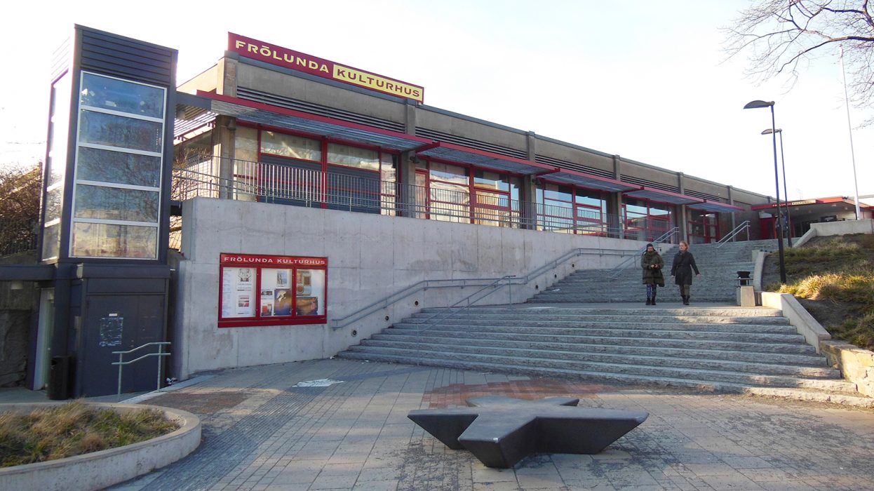 47-zoom-frolunda kulturhus