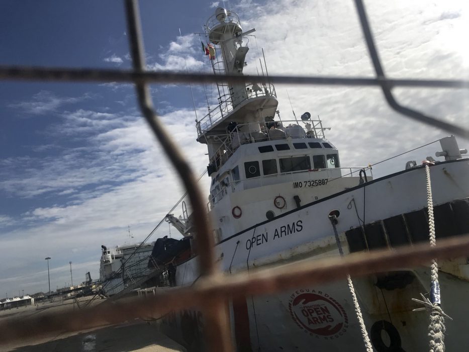 Alessio Tricani/AP/TT | Den spanska hjälporganisationen Proactiva Open Arms räddningsfartyg har beslagtagits på Sicilien.
