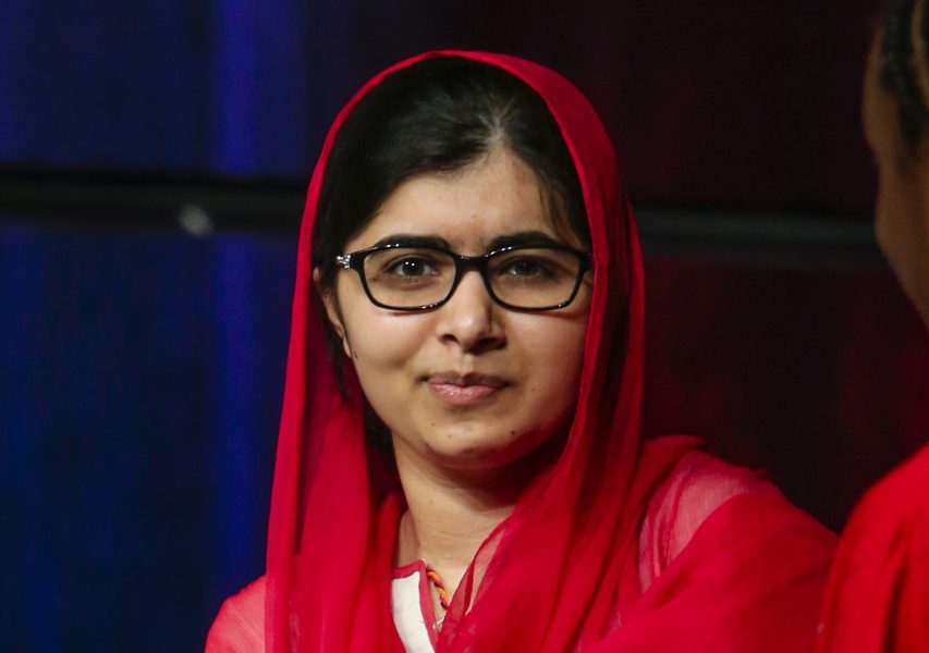 Nati Harnik/AP/TT | Barnrättsaktivisten Malala Yousafzai har rest till Pakistan för första gången sedan talibaner försökte mörda henne.