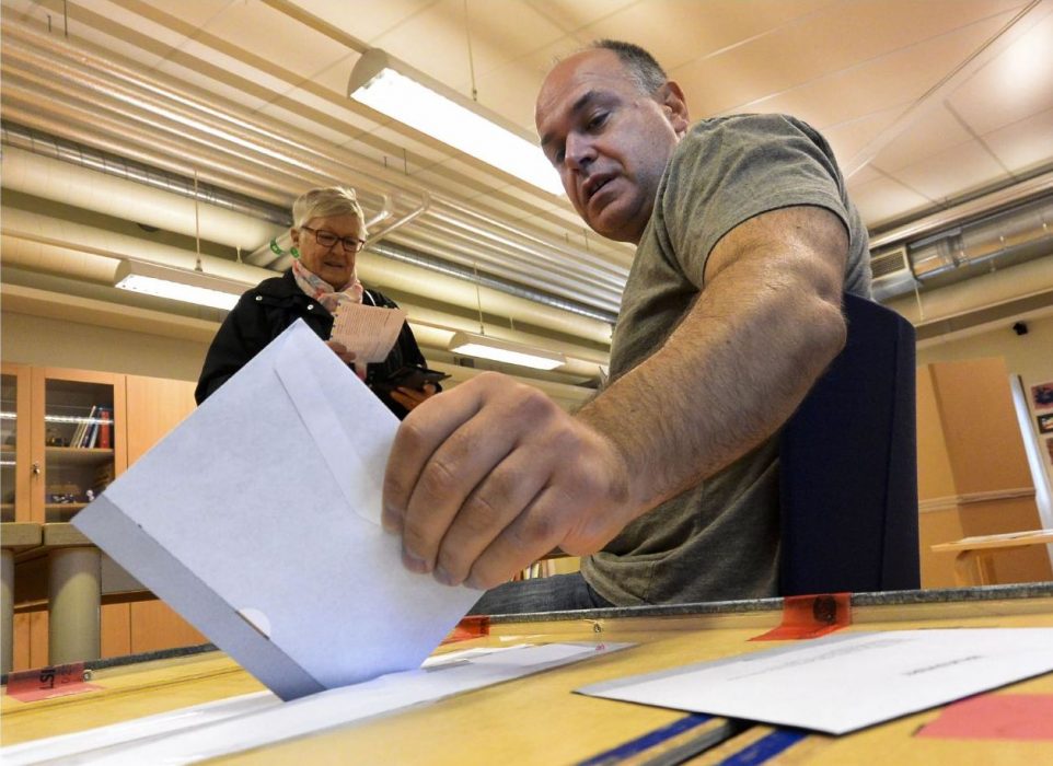 Johan Nilsson/TT | Om vi hade möjligheten att lägga en andrahandsröst skulle riksdagsvalet bli mer demokratiskt, menar Göran Hådén, Miljöpartiet.