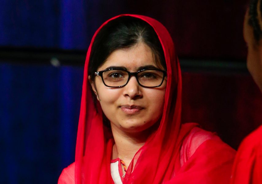 Nati Harnik/AP/TT | Barnrättsaktivisten Malala Yousafzai har rest till Pakistan för första gången sedan talibaner försökte mörda henne.