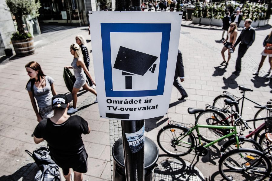 Tomas Oneborg/TT | Nio av tio svenskar är positiva till kameraövervakning, enligt Sifo-undersökningar.