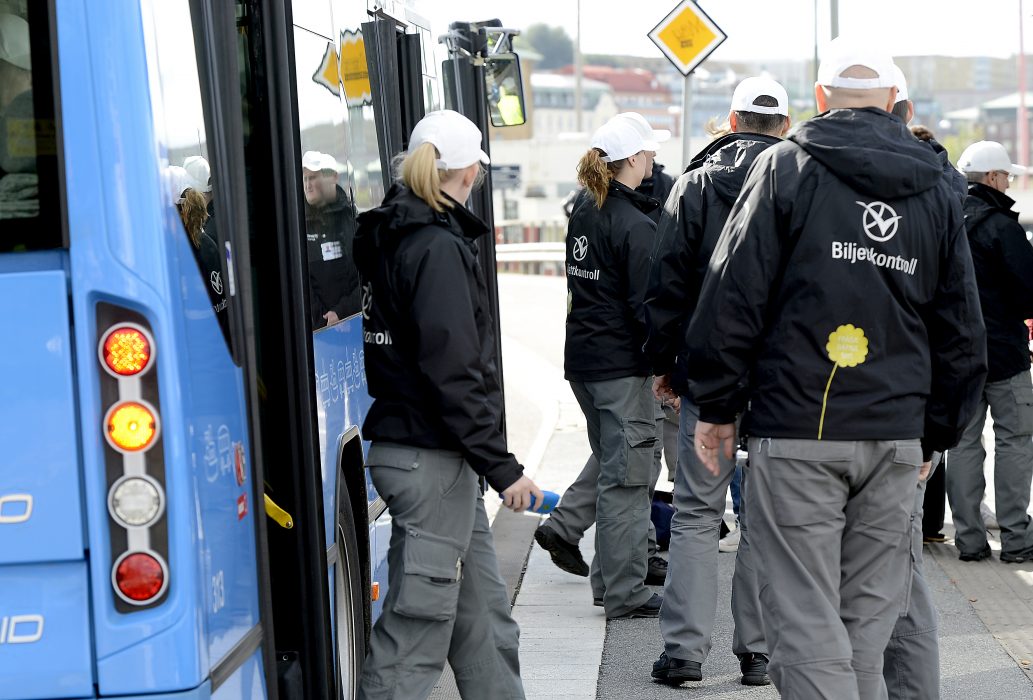 Newsroom/Jeanette Larsson | Västtrafik ska fördubbla antalet biljettkontroller i kollektivtrafiken, men förändringen drar ut på tiden.
