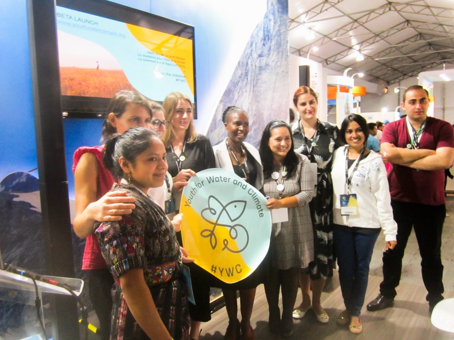 Mario Osava/IPS | Deltagare vid lanseringen av den digitala plattformen Youth for Water and Climate, som gjordes i samband med en konferens om vatten som hölls i Brasilia.