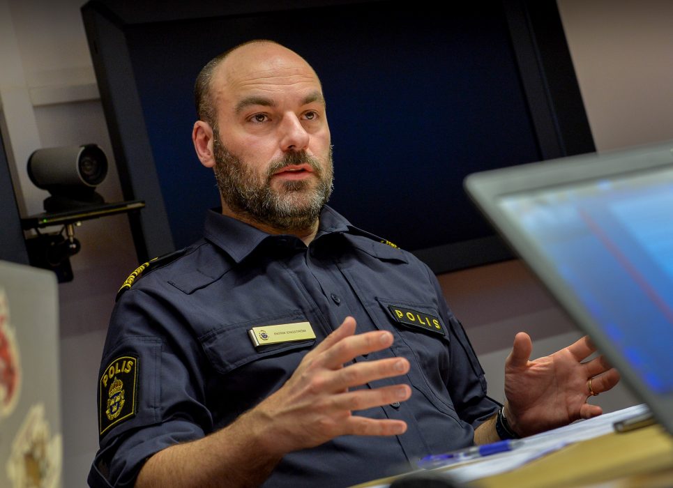 Jonas Ekströmer / TT | Enligt Patrik Engström, nationell chef vid gränspolisen, blir det allt vanligare att personer ansöker om gymnasiestudier enbart för att slippa bli utvisade.