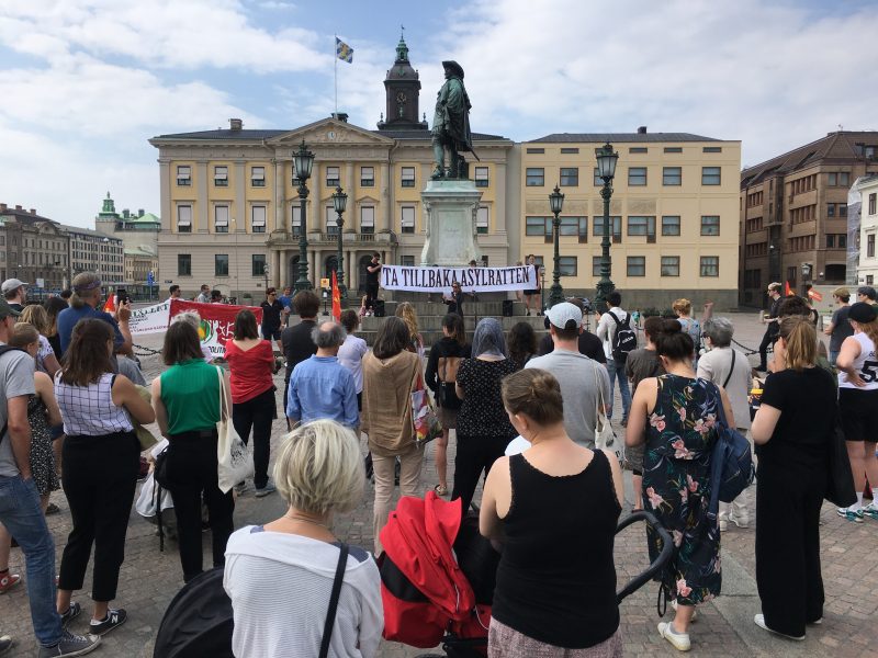 Malin Aghed | I söndags, efter en vecka av utspel om hårdare tag i migrationsfrågan, hölls manifestationen Ta tillbaka asylrätten på Gustav Adolfs torg.