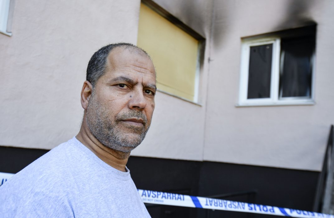 Johan Nilsson/TT | Islamiska Kulturcentrets ordförande Ismail Darragi säger att han tog sig till moskén så snabbt han kunde efter det att en medlem ringt och berättat om branden.