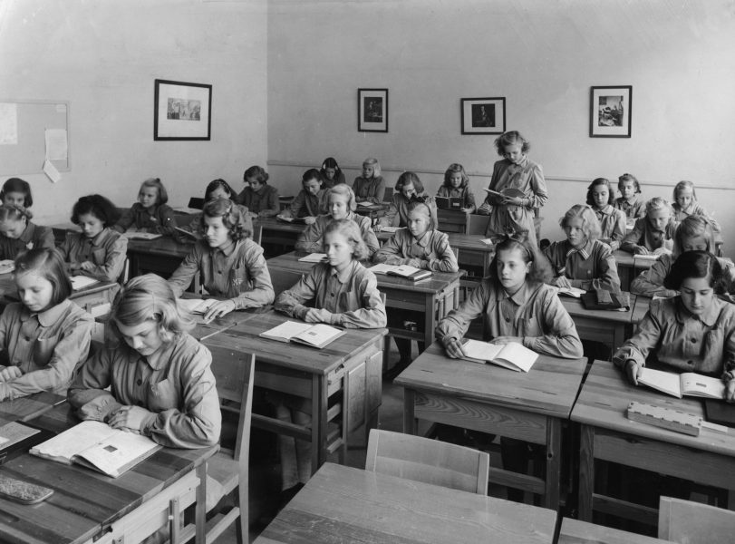 Svenskt pressfoto | Flickskolor finns inte längre i Sverige, men könsfördelningen är sned på många skolor även idag.