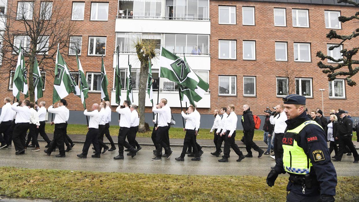 Ulf Palm/TT | Den 1 maj demonstrerade NMR i Ludvika.