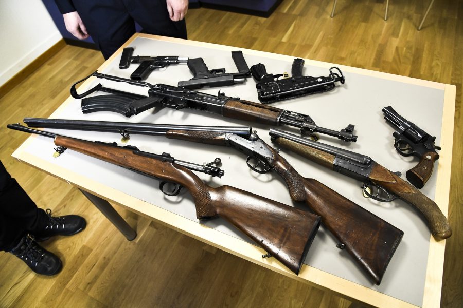 Claudio Bresciani/TT | Drygt 1 800 vapen lämnades in Göteborg under amnestin.