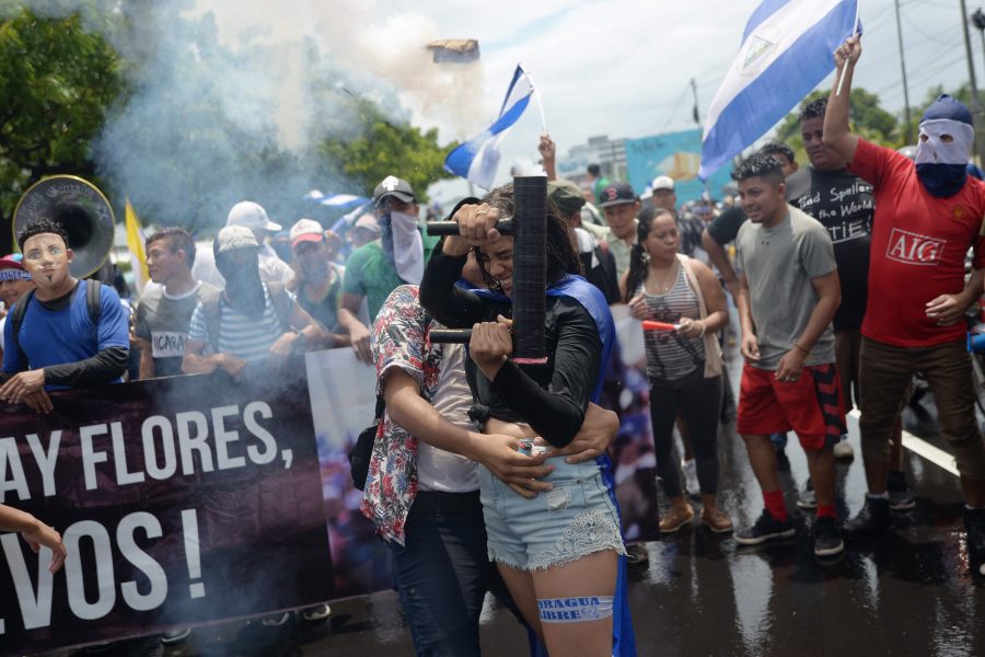 Marwin Recinos/AFP | Demonstranter i Nicaragua kräver att presidenten ska avgå.
