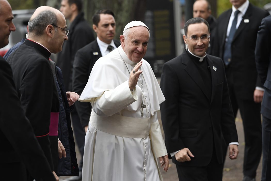 Jonas Ekströmer/TT | Homosexualitet är inte en psykisk sjukdom, enligt påve Franciskus.