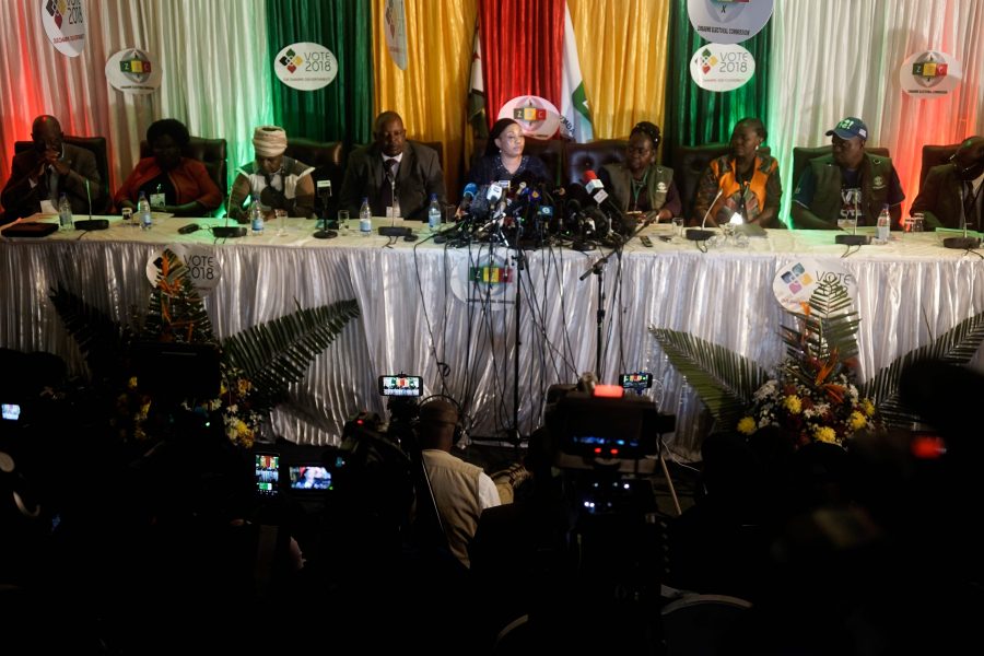 Zinyange Auntony/AFP/TT | Resultatet i Zimbabwes presidentval presenterades vid en presskonferens.