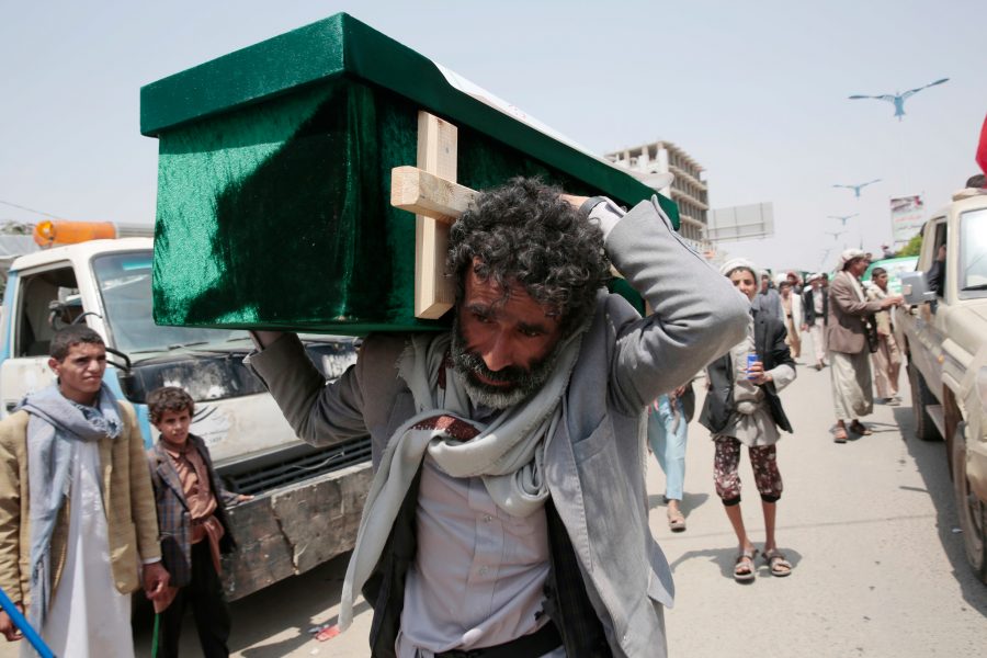 Hani Mohammed/AP Photo/TT | Offer för Saudi-ledda flygangrepp begravs i Saada.