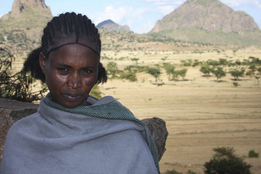 Kvinnor som bor i regionen Tigray i norra Etiopien som är särskilt utsatt för torka berättar hur svårt det är att livnära sig på egna odlingar.