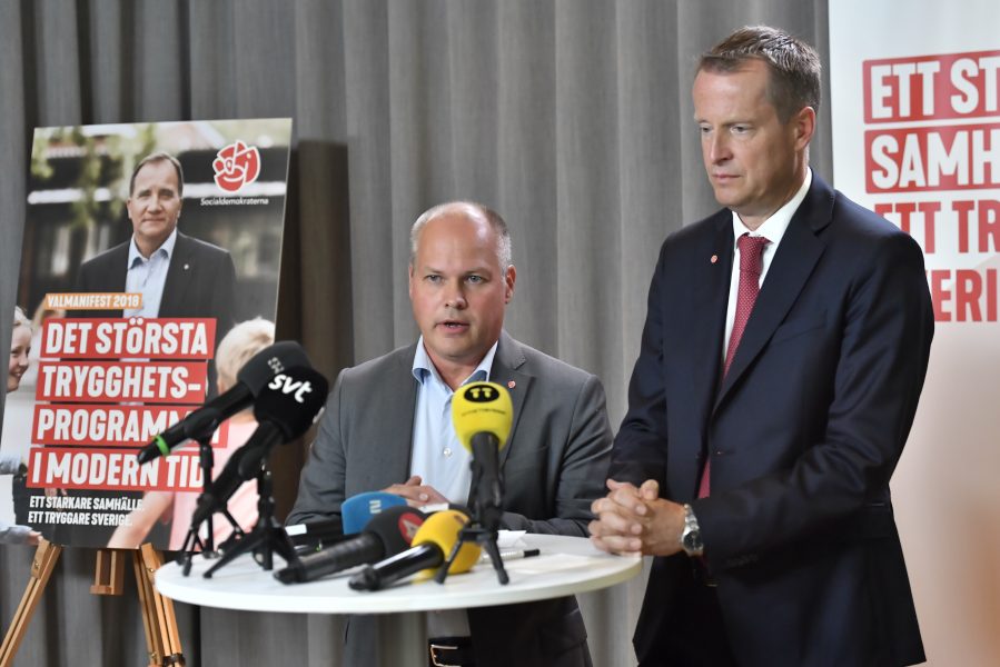 Morgan Johansson (S), jusitie- och inrikesminister och socialdemokraternas gruppledare Anders Ygeman håller pressträff på partikansliet dagen efter valet.