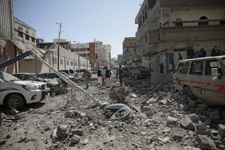 Huvudstaden Saana har bombats i konflikten mellan rebeller och den saudiskledda koalitionen i Syrien.