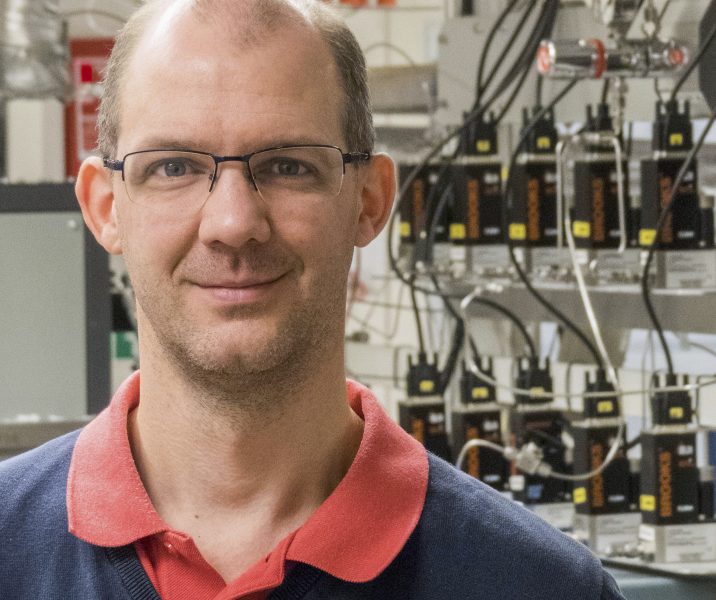 Mats Tiborn | Henrik Leion, docent vid Chalmers institution Kemi och kemiteknik arbetar med koldioxidinfångningsteknik, som han menar står på tröskeln till genombrott.