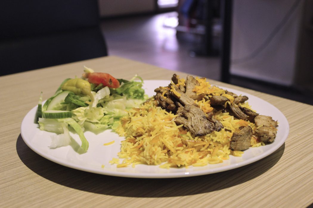 Jenny Luks | Rätten shiron polo är smakrik med saffranskryddat ris och den veganska varianten av kyckling piggar upp.