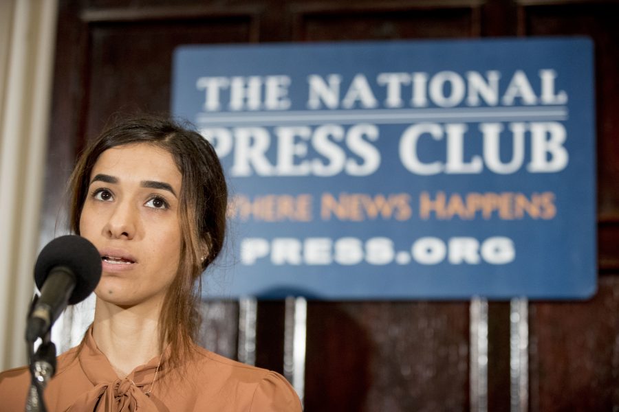 Nadia Murad, en av årets två mottagare av Nobels fredspris, har framträtt på en presskonferens i Washington.