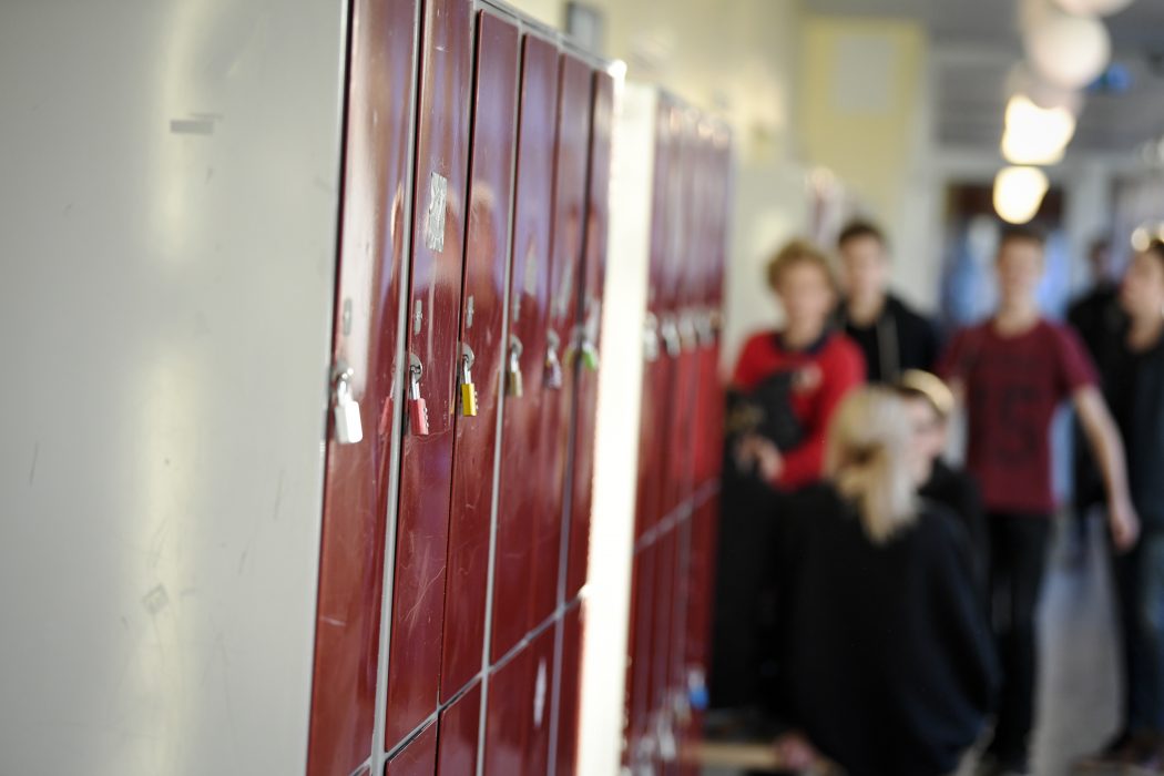 Pontus Lundahl |Hur få stopp på sextrakasserier i skolan? I projektet Backa utbildas både skolledare och elever.