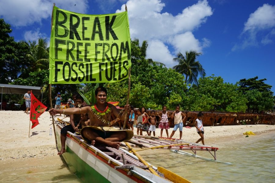 Brak Free/Flickr | Protest  på Kiribati 2016.