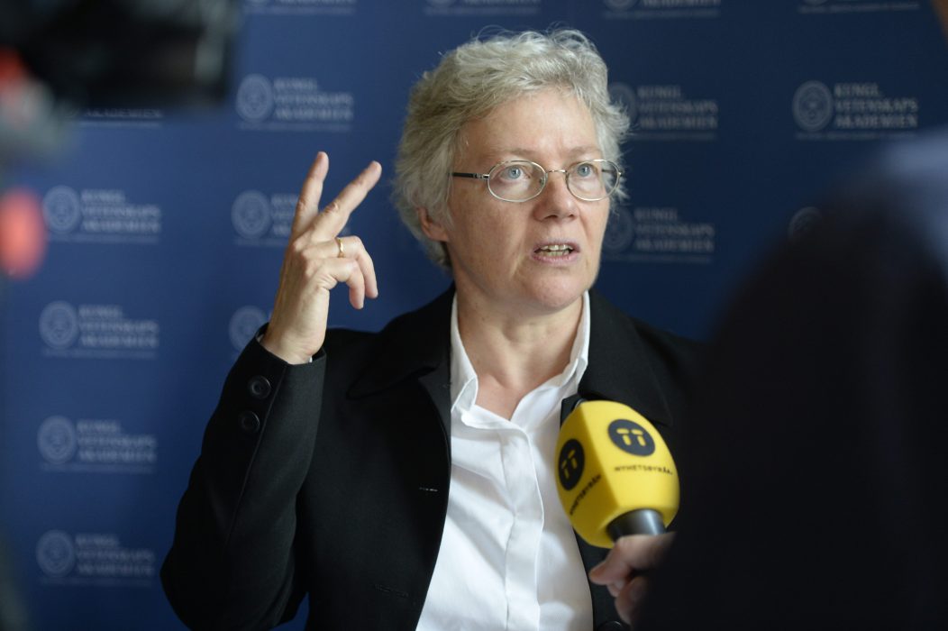 Bertil Ericson/TT | Äntligen får en kvinna Nobelfysikpriset i fysiken igen, säger Anne L'Huillier, professor i fysik vid Lunds universitet.