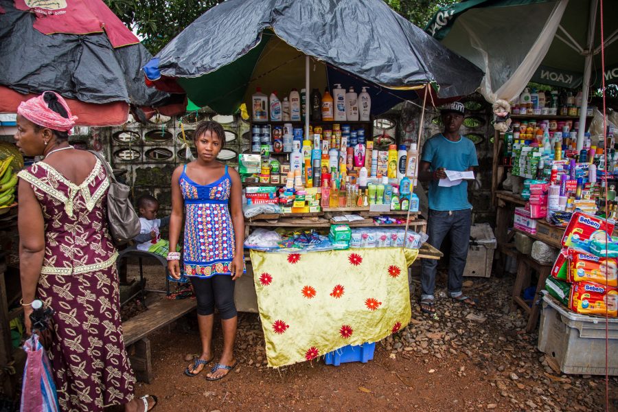 Michael Duff/AP Phot/TT | Marknad i Freetown, Sierra Leone.