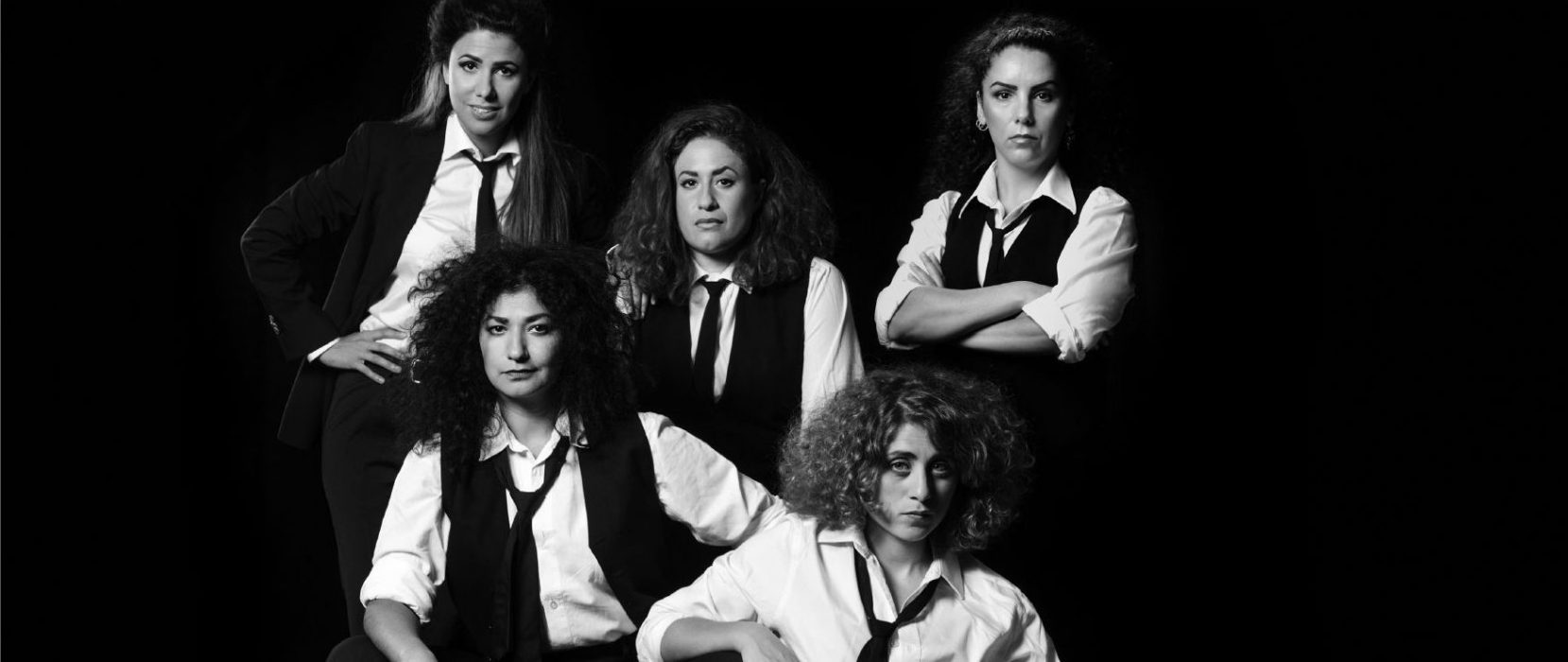 Ines Sebalj | Angelica Radvolt, Sara Zommorodi, Oldoz Javidi, Bahareh Razekh Ahmadi och Kristina Issa spelar i föreställningen Upprorets poet.