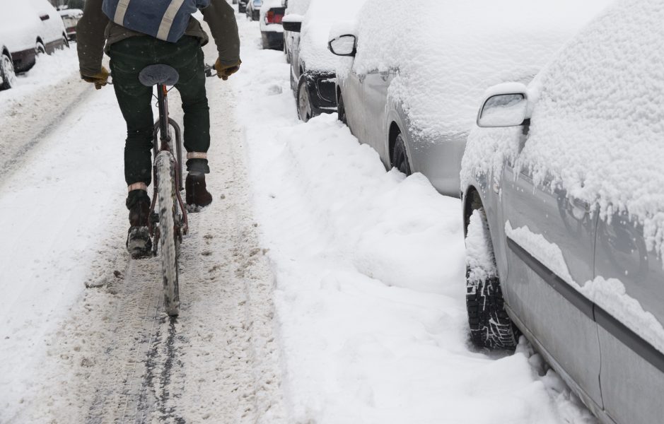 Foto: Berit Roald/NTB Scanpix/TTÄven cykeln kan behöva byta däck under vinterhalvåret.