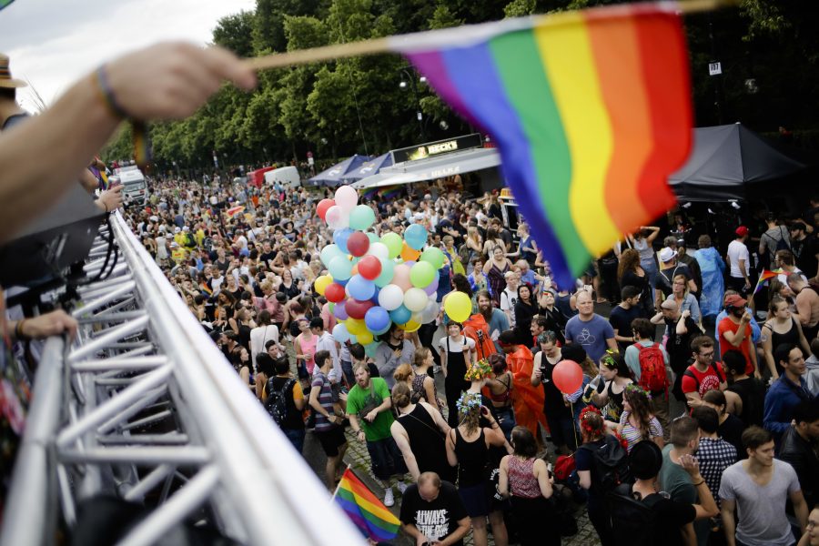 Bilden är från prideparaden i Berlin 2017.