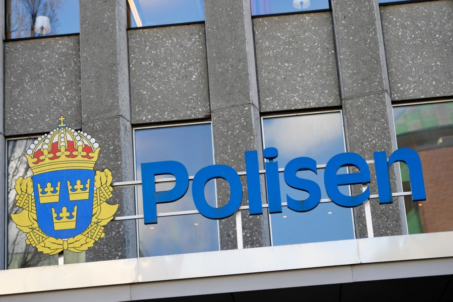 Justitieombudsmannen (JO) kritiserar polisen i Helsingborg för sin ton på Facebook.