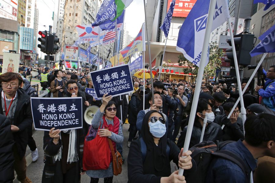 Tusentals människor demonstrerade i Hongkong på nyårsdagen.