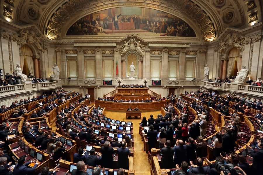 Det portugisiska parlamentet har vidgat definitionen av våldtäkt till att gälla alla former av sexuellt umgänge utan samtycke.
