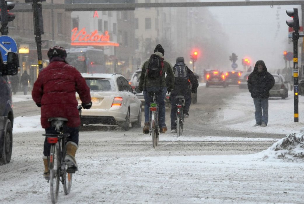 Cyklister utsätts för betydligt högre nivåer av luftföroreningar än stockholmaren i gemen.
