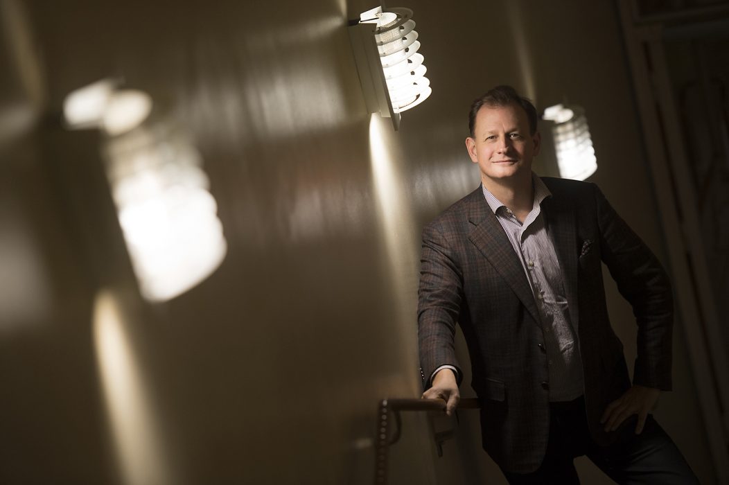 Carl Schlyter (bilden) och Valter Mutt lämnar Miljöpartiet men ser ett stort behov av samlande och engagerande folkrörelser.