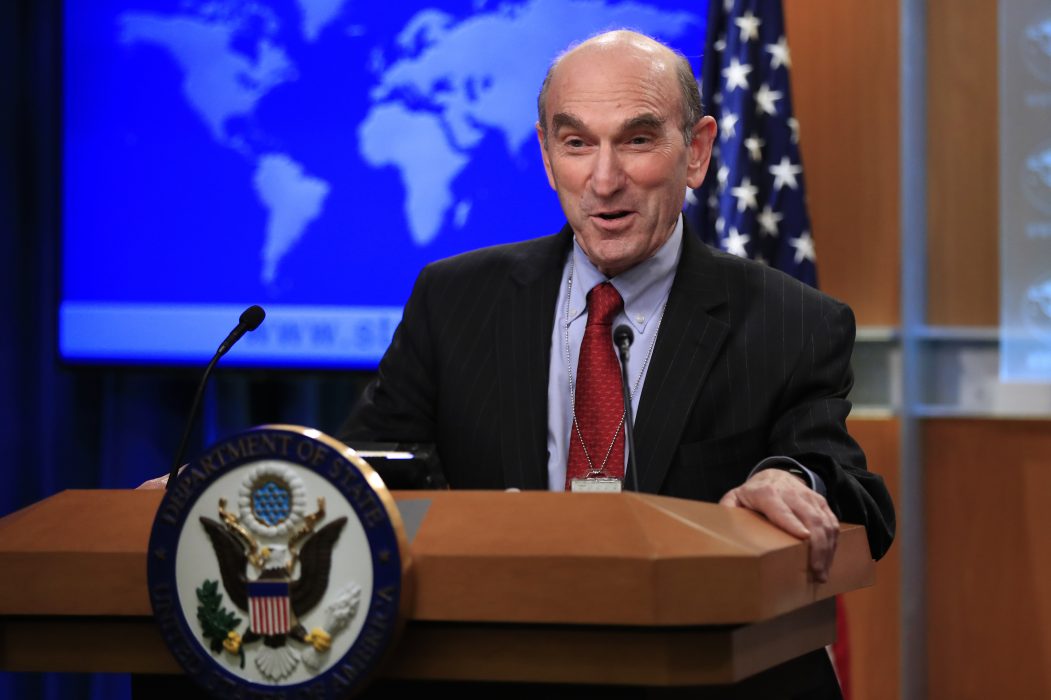 Elliot Abrams till Venezuela är kritisk till dialog med president Nicolás Maduro.