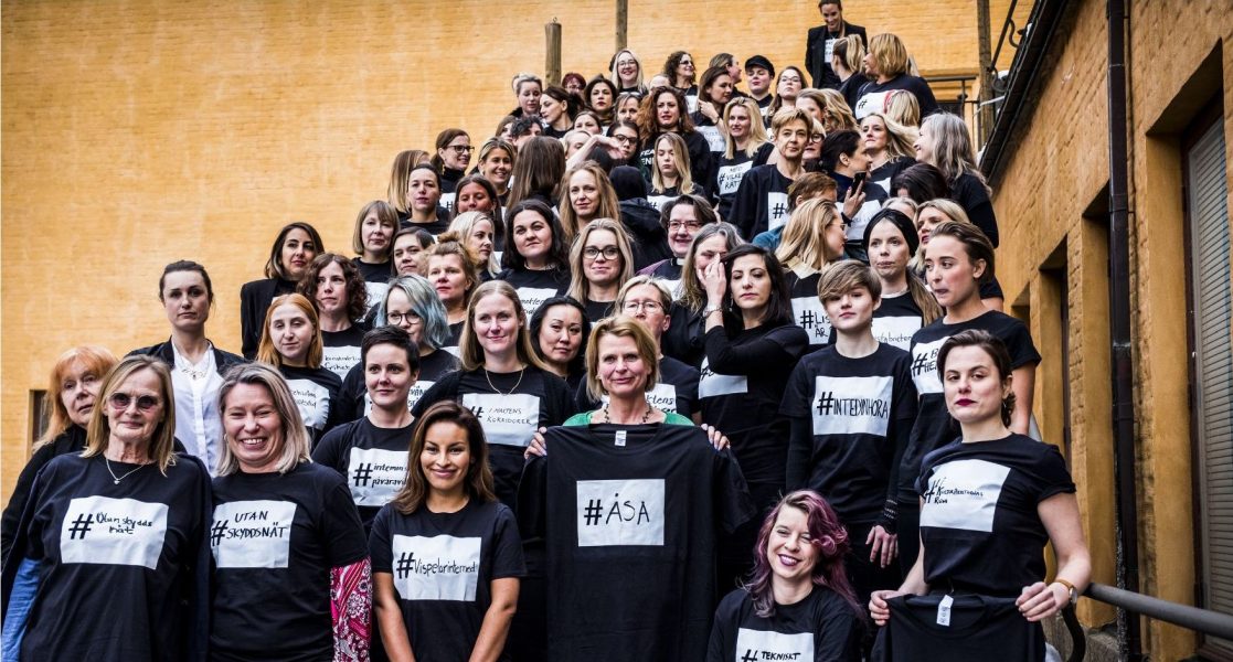 Representanter för 65 #metooupprop lämnade gemensamt förslag på åtgärder för att hantera brott och sexism till dåvarande jämställdhetsminister Åsa Regnér (S) under ett möte i Stockholm.