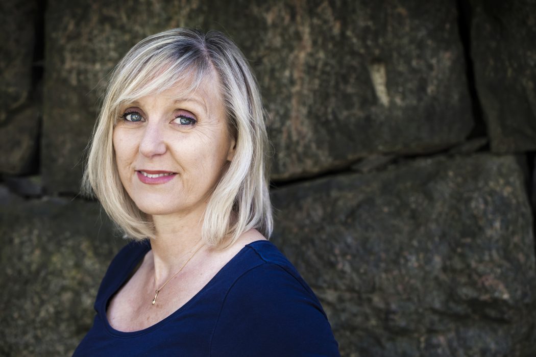 I morgon, lördag, finns två möjligheter att lyssna på författaren Marie Hermansson som pratar om boken Den stora utställningen på Konstmuseet.