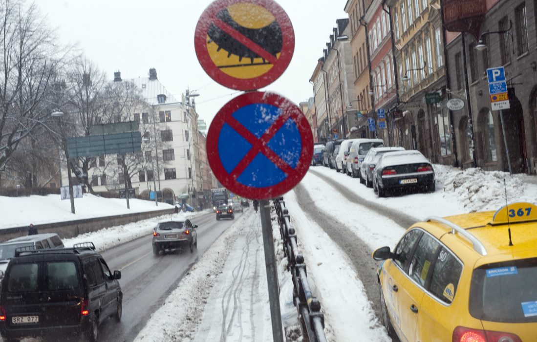Bertil Ericson/Scanpix | Hornsgatan fick som första körsträcka i landet dubbdäcksförbud och vid årsskiftet 2020 införs miljözon 2 med krav på personbilar, lätta bussar och lätta lastbilar.