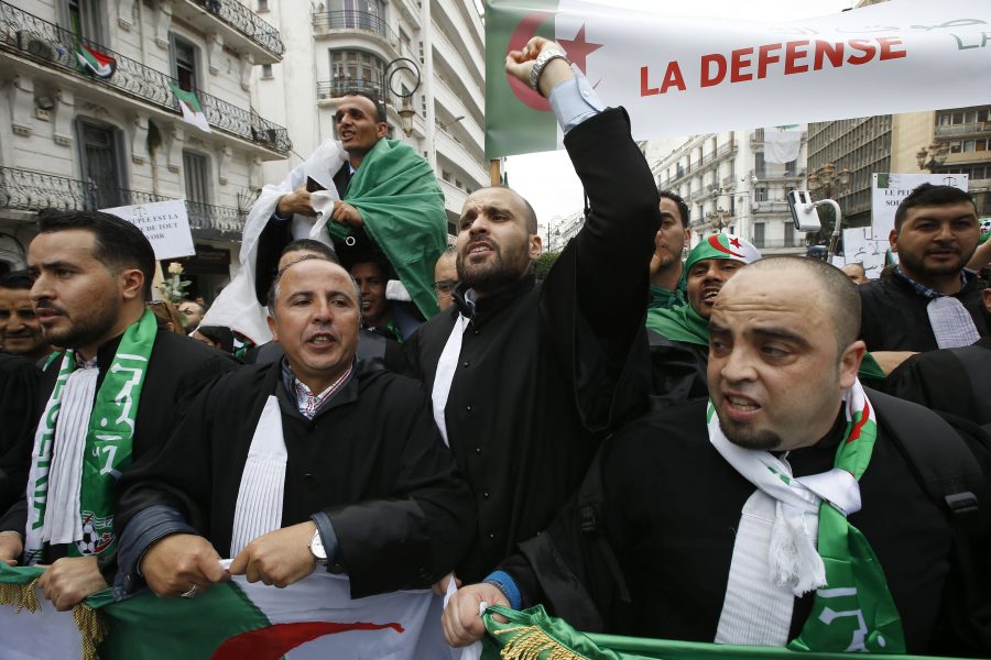 Protesterna i Algeriet fortsätter.