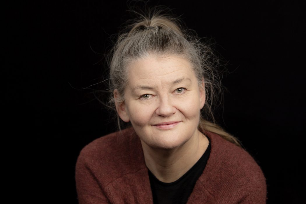 Fia Adler Sandblad, skådespelare och dramatiker.