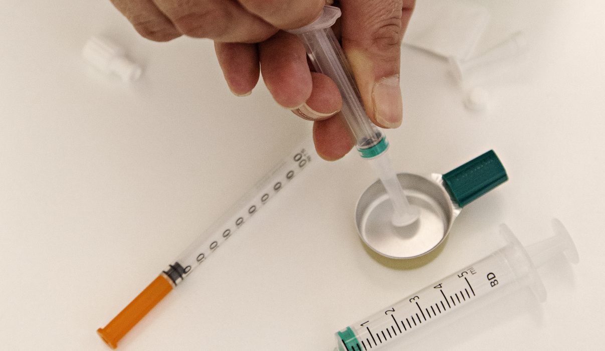 Sprututbyte har blivit vanligare i flera kommuner för att hjälpa personer som missbrukar narkotika.