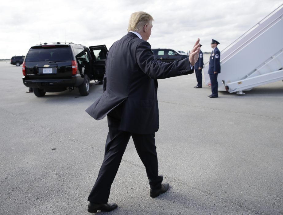 "Ett totalt och komplett frikännande", säger USA:s president Donald Trump om utredningen.