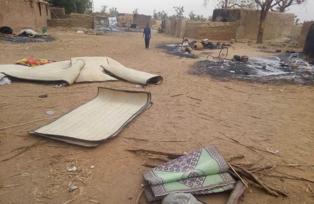 Ogossogou efter attacken.