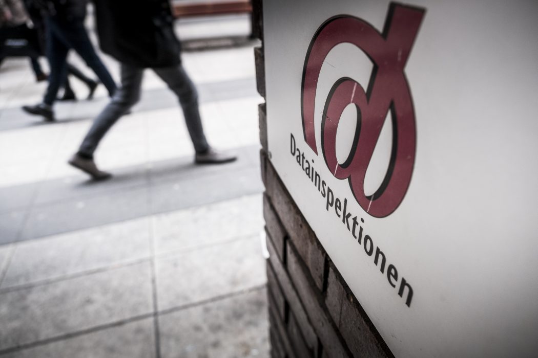 Datainspektionen ska granska datahantering inom vård och skola.