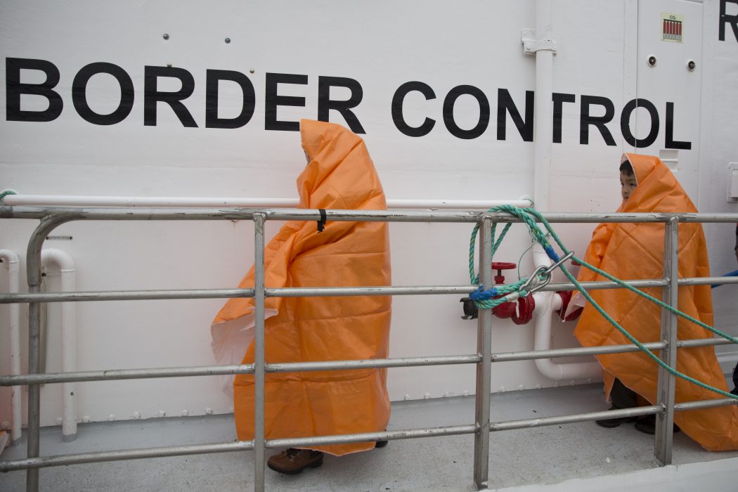 EU kommer fram till år 2027 kraftigt att förstärka den gemensamma kust- och bevakningsenheten Frontex.