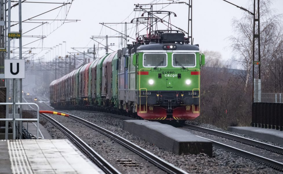 Green Cargo utbildar nu lokförare i hela landet för att minska risken för gnistbildning av tågen.