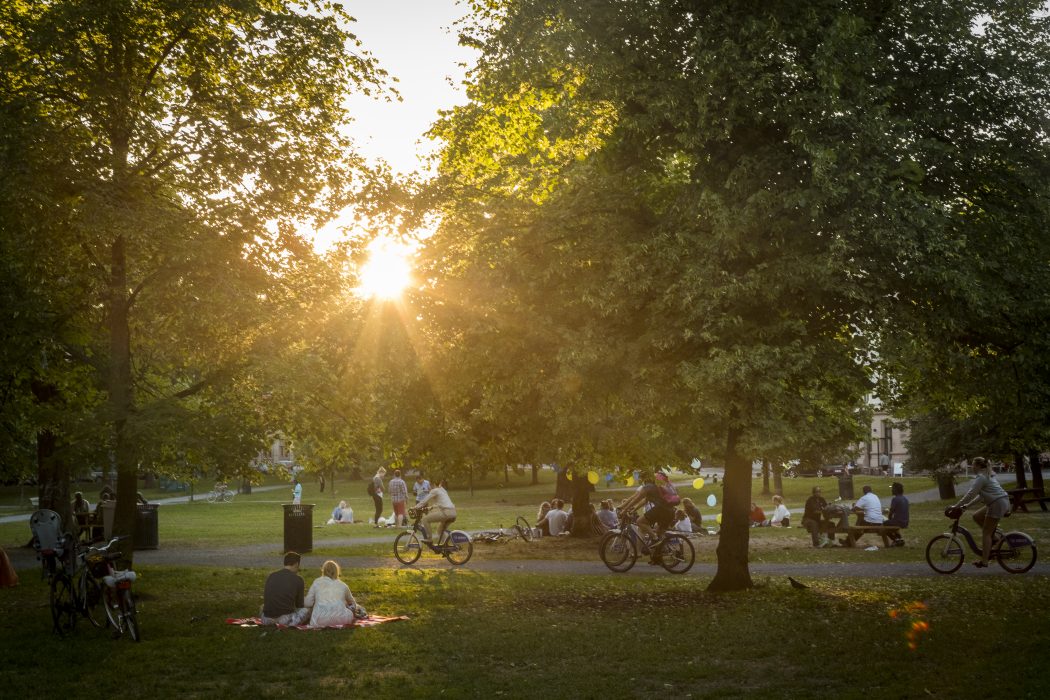 Konstant solsken är inte en källa till lycka.